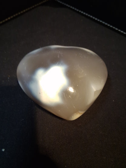 Natural Agate Palmstone - heart shaped - orca agate