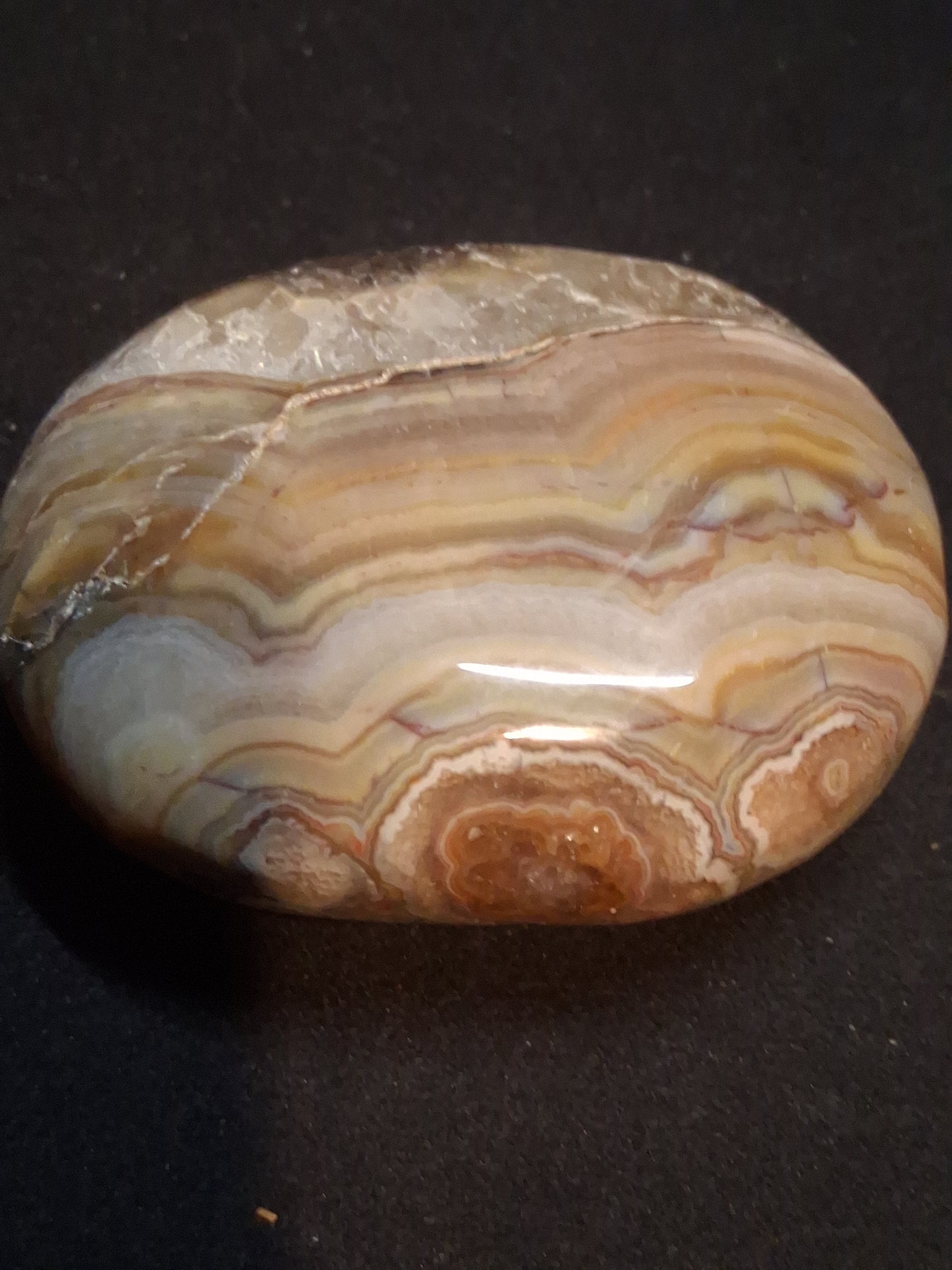 Natural Agate Palmstone - oval - 6x5 cm - crazy lace agate