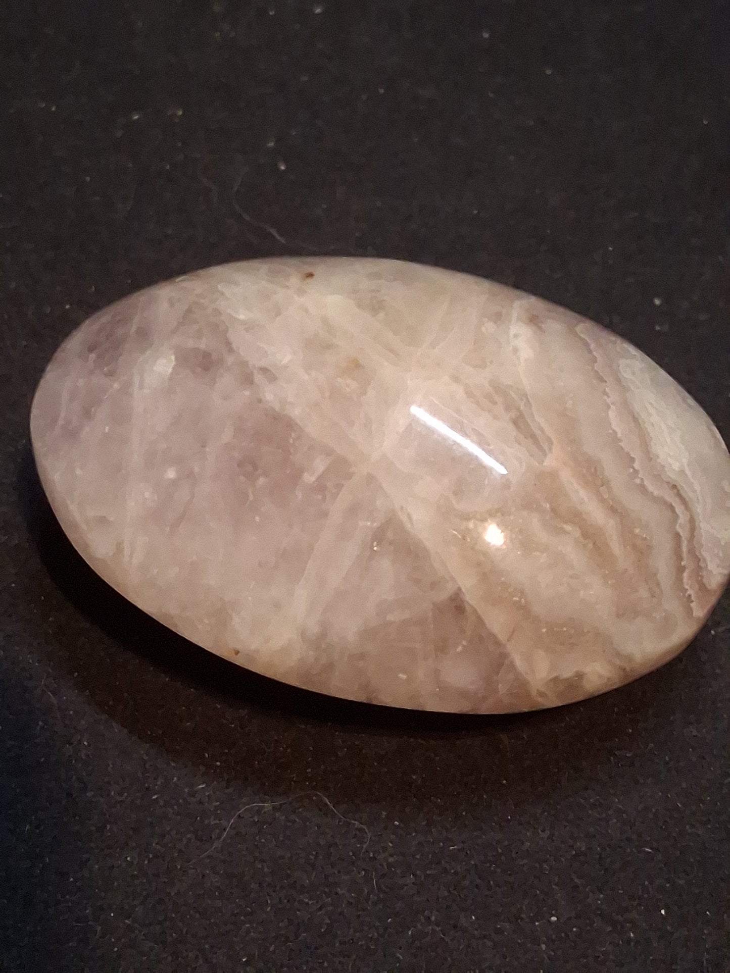 Natural Agate Palmstone - oval - 5x4 cm - crazy lace agate with amethyst