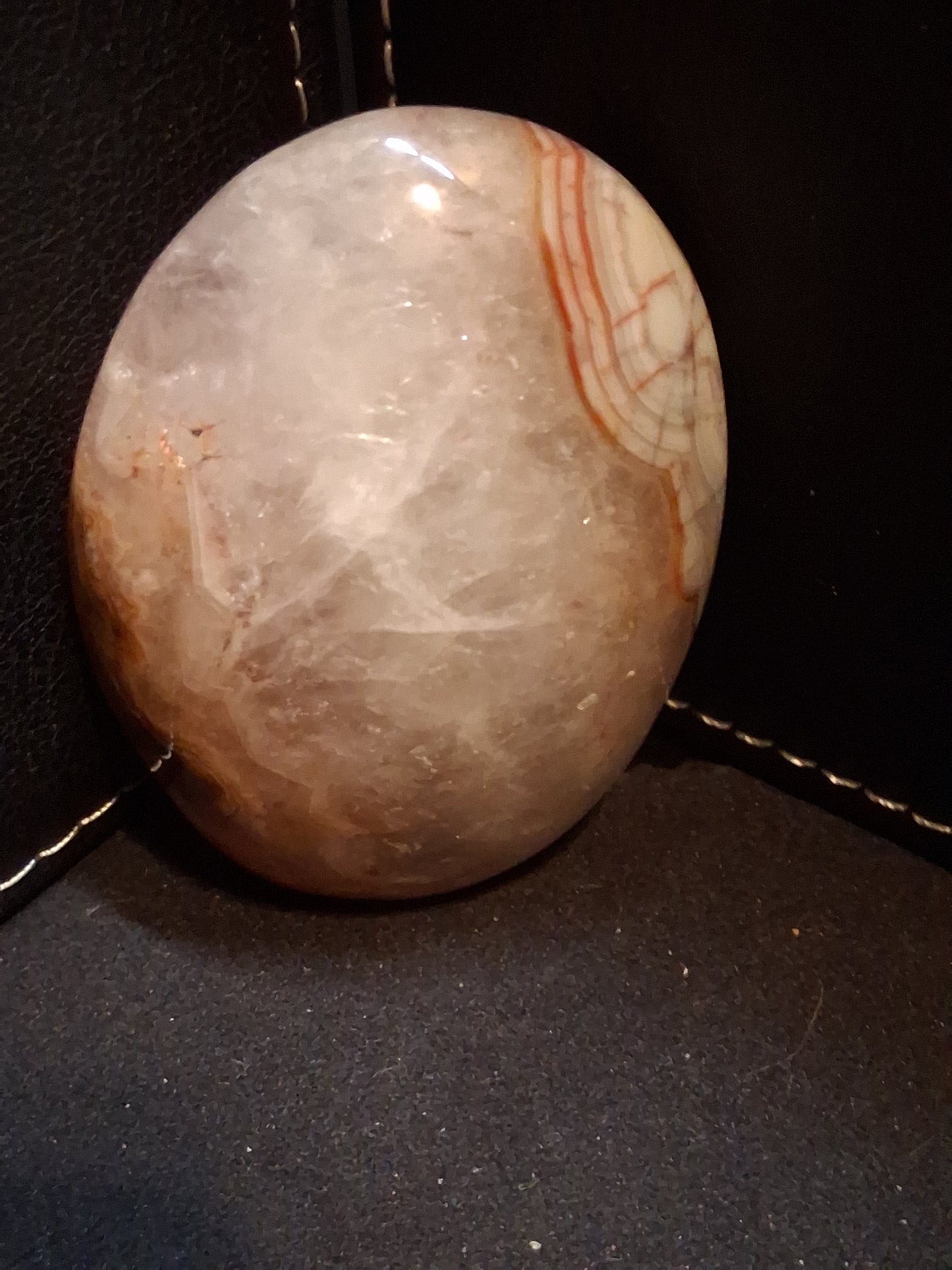 Natural Agate Palmstone - oval - 6x4 cm - crazy lace agate