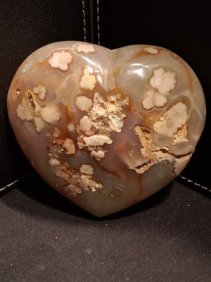 Natural Agate Palmstone - heart - 7x8 cm - cherry blossom agate