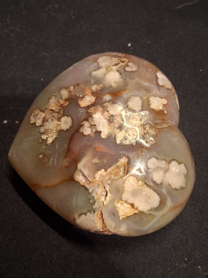 Natural Agate Palmstone - heart - 7x8 cm - cherry blossom agate