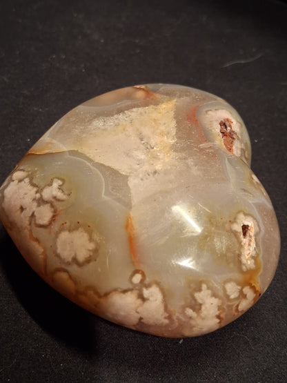Natural Agate Palmstone - heart - 7x8 cm - cherry blossom agate