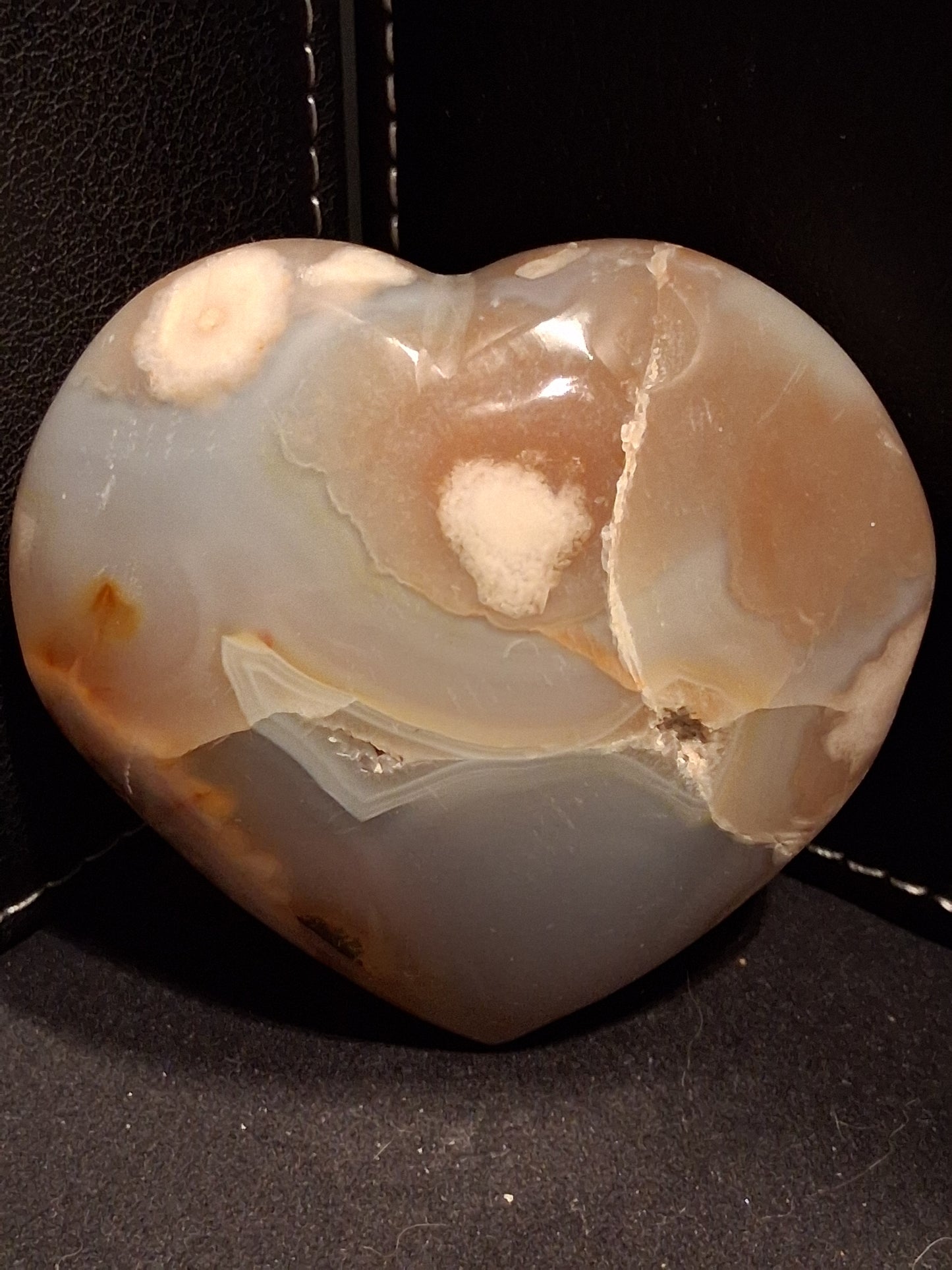 Natural Agate Palmstone - heart - 6x6 cm - cherry blossom agate