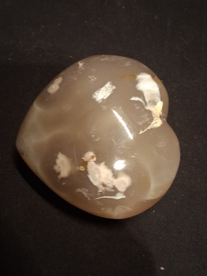 Natural Agate Palmstone - heart - 7x7.5 cm - cherry blossom agate - druzy pocket