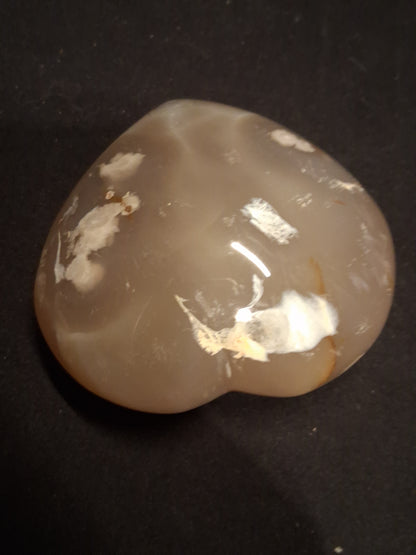 Natural Agate Palmstone - heart - 7x7.5 cm - cherry blossom agate - druzy pocket