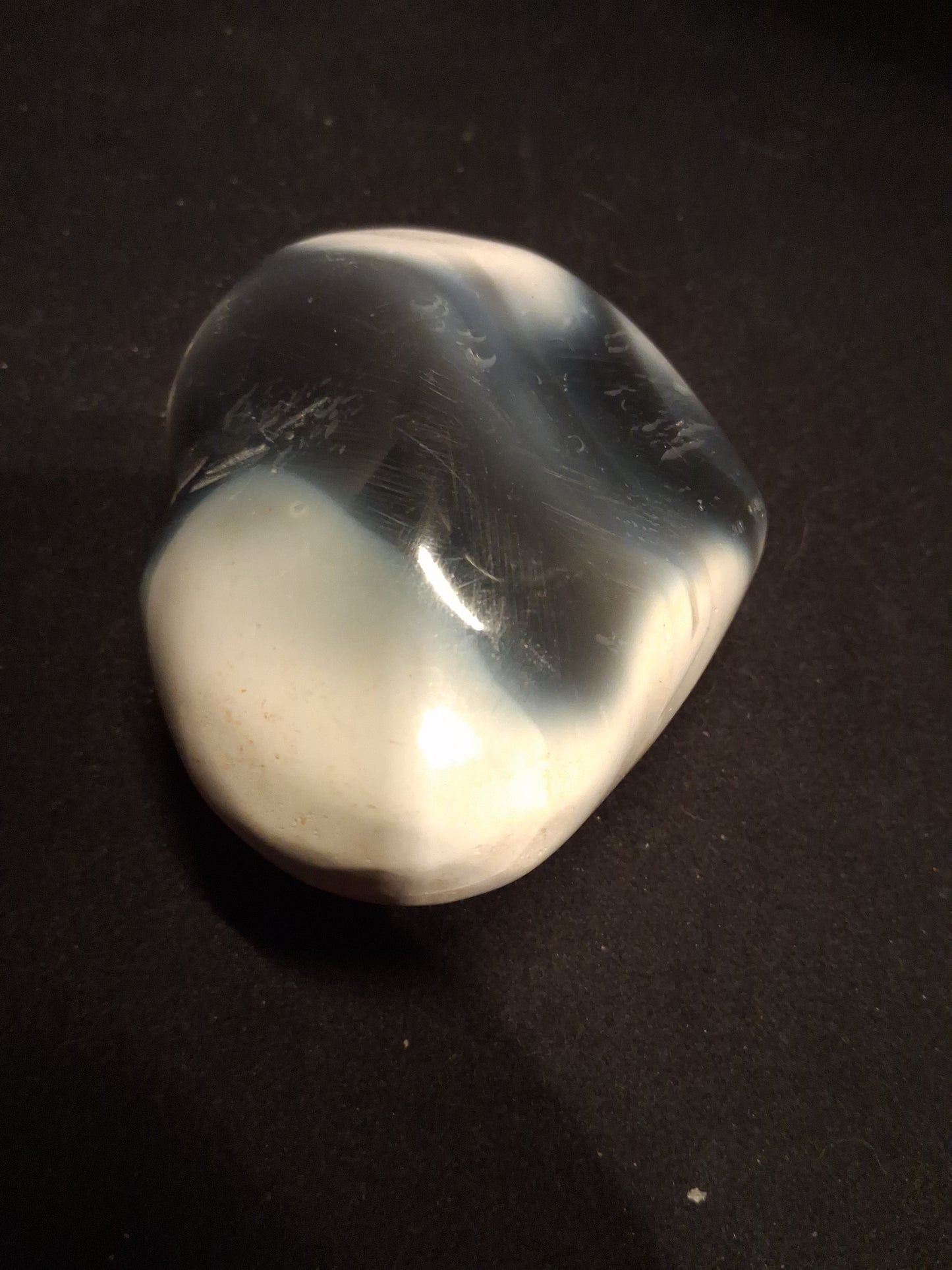 Natural Agate Palmstone - heart - 6x7.5 cm - black agate