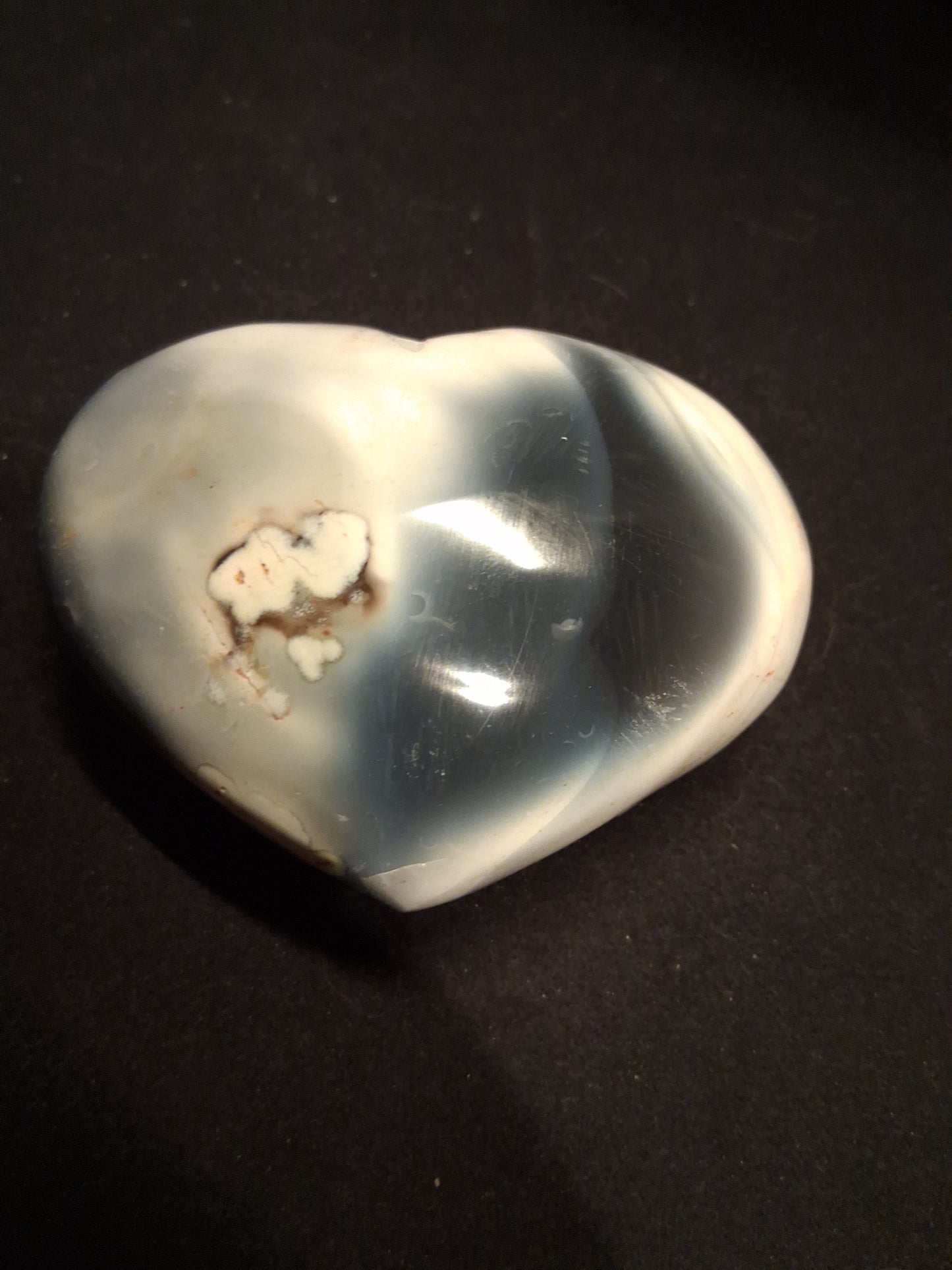Natural Agate Palmstone - heart - 6x7.5 cm - black agate