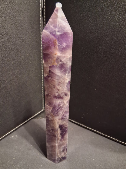 Natural Amethyst tower - dream amethyst - 15 x 1.8 cm - hexagon tower - good finish
