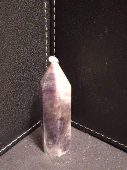 Natural Amethyst tower - dream amethyst - 5.5 x 1.5 cm - hexagon tower - good finish