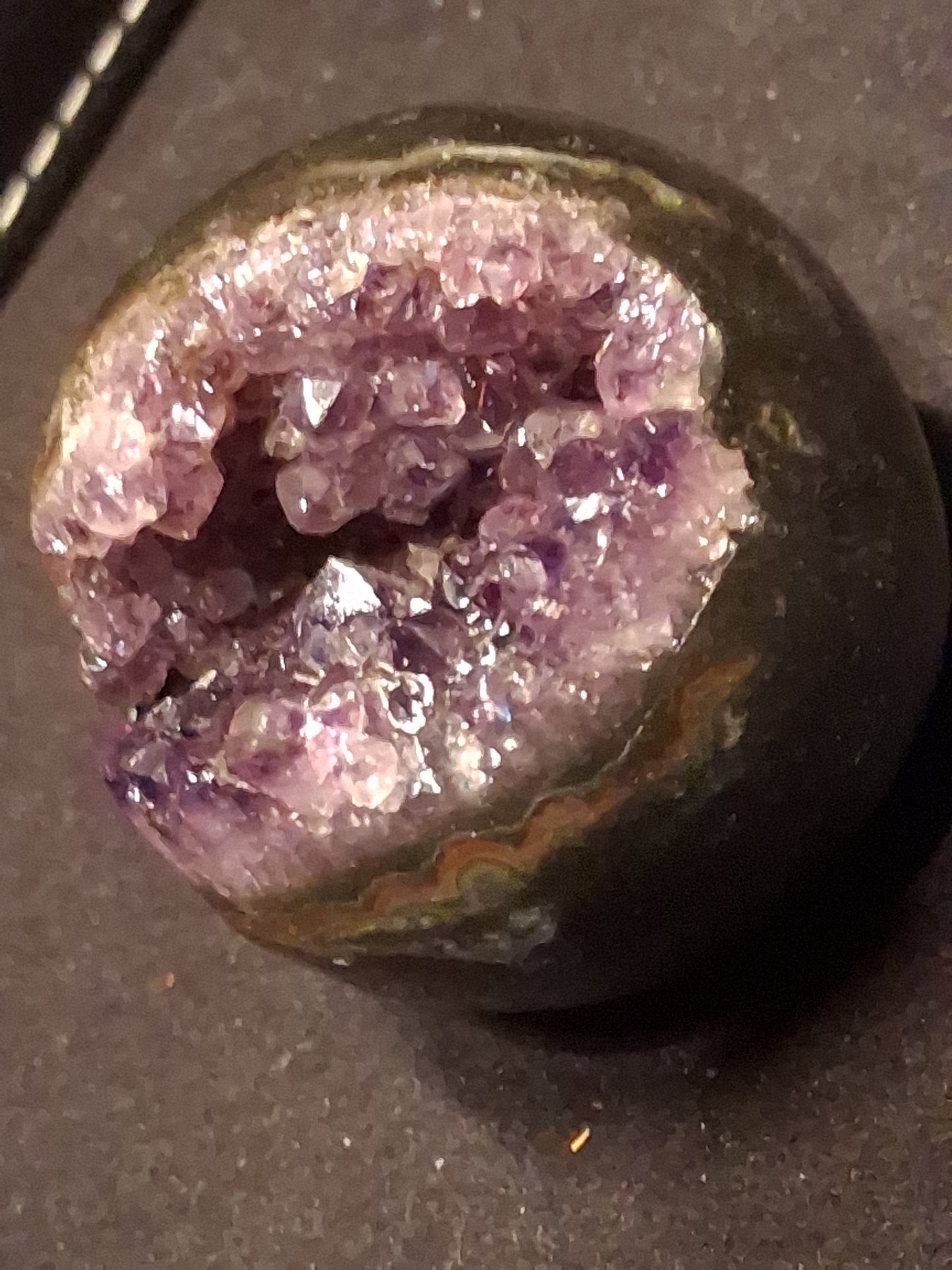 Natural Amethyst geode - Sphere - 5.2 cm - deep purple