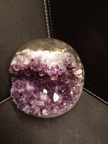 Natural Amethyst geode - Sphere - 8.6 cm - deep purple
