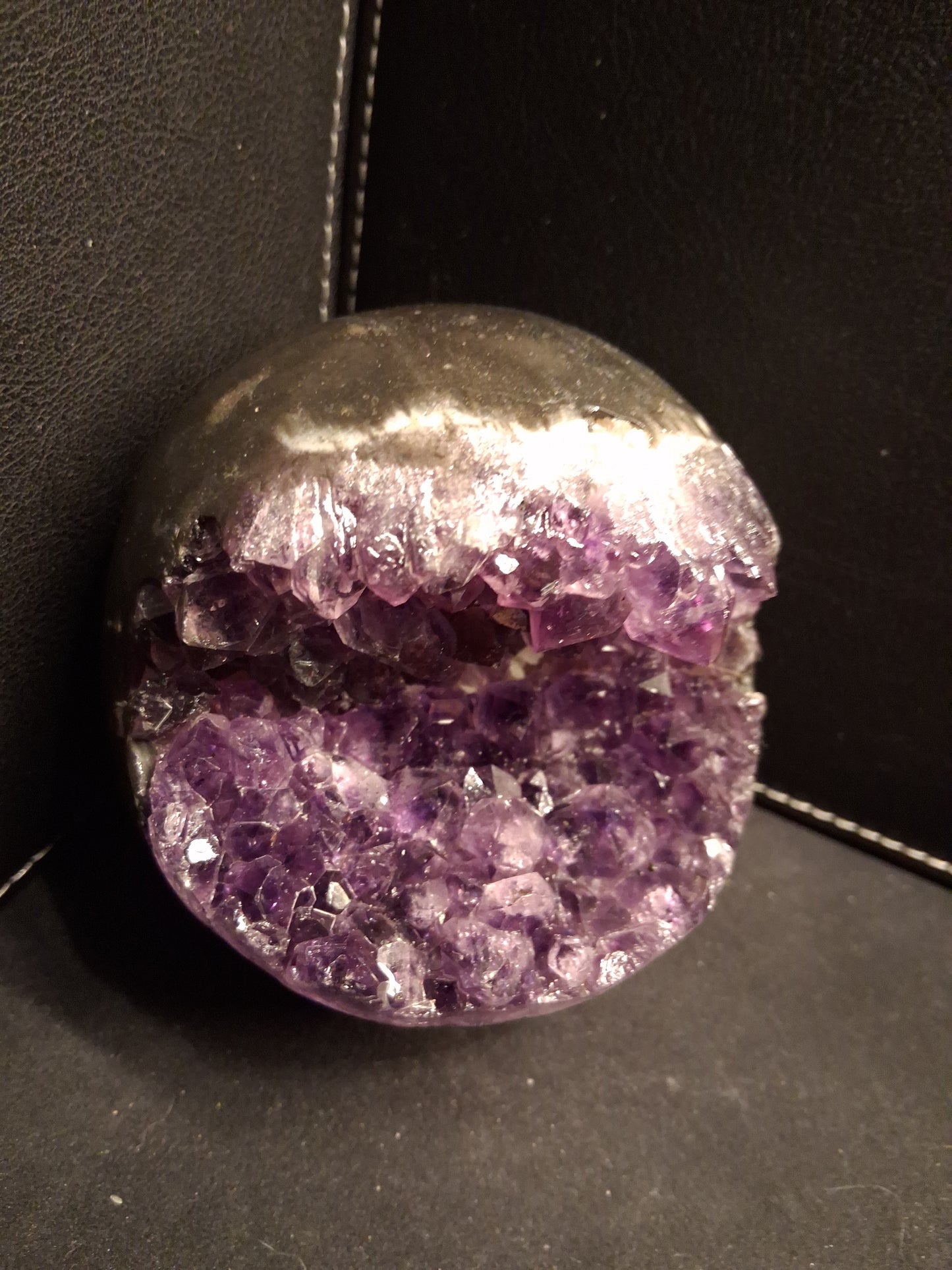Natural Amethyst geode - Sphere - 8.6 cm - deep purple