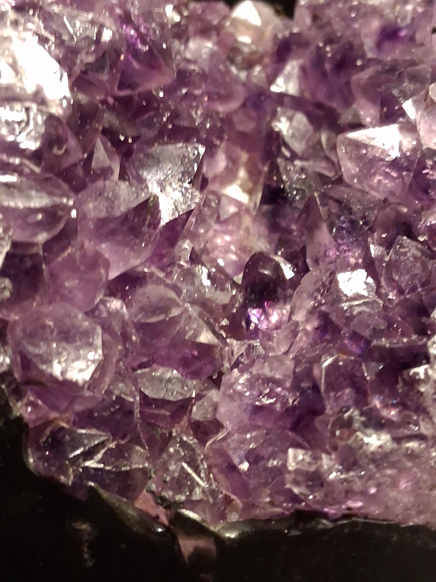 Natural Amethyst geode - Sphere - 8.6 cm - deep purple