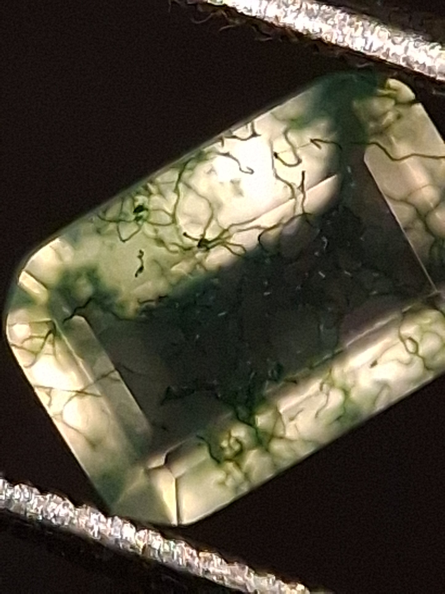 Natural Faceted Agate - Green Moss Agate - 0.476 ct - octagon