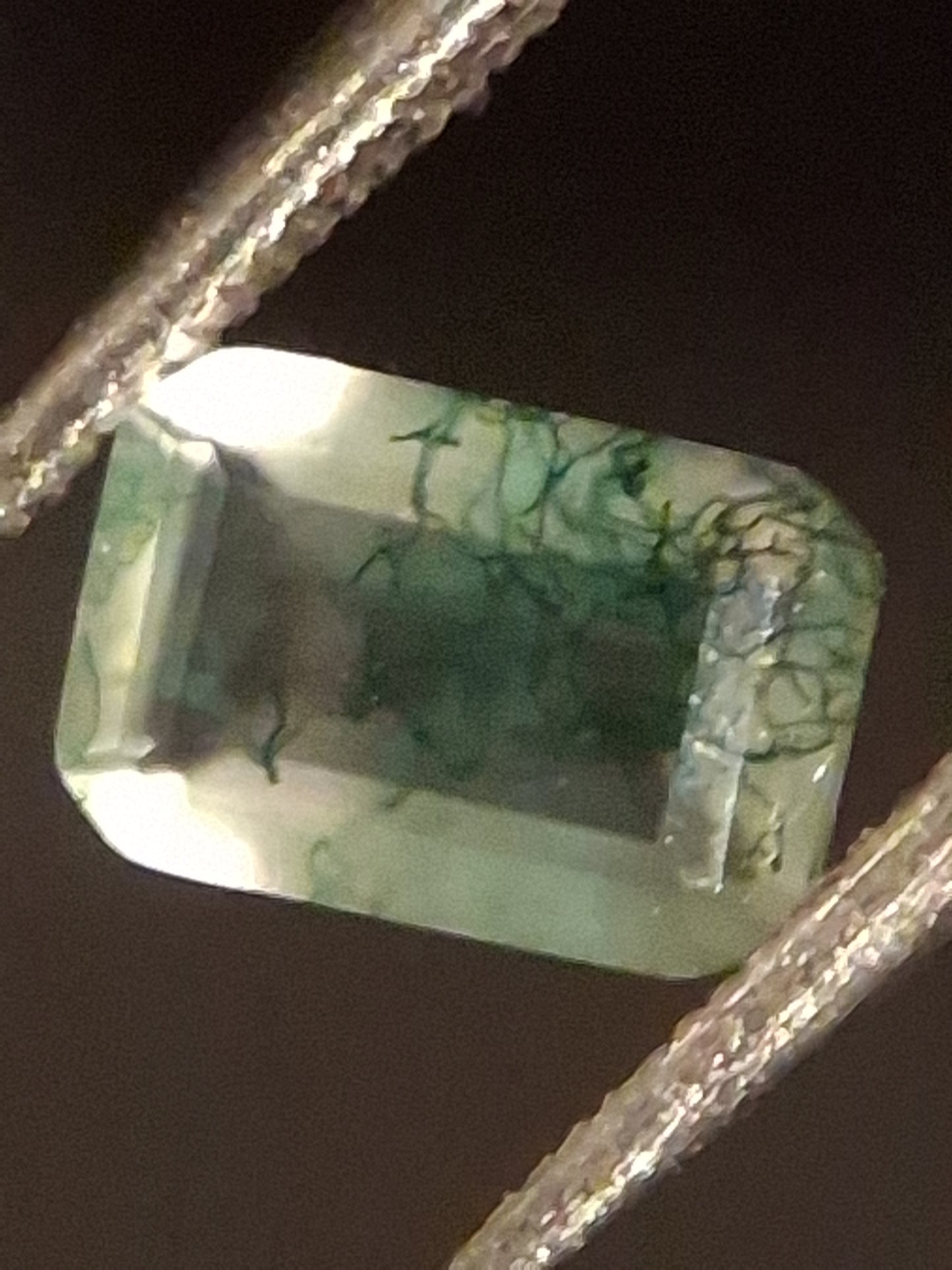 Natural Faceted Agate - Green Moss Agate - 0.483 ct - octagon