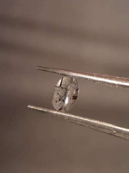 Natural Rutilated Quartz - oval cabochon - black rutile quartz - 0.455 ct