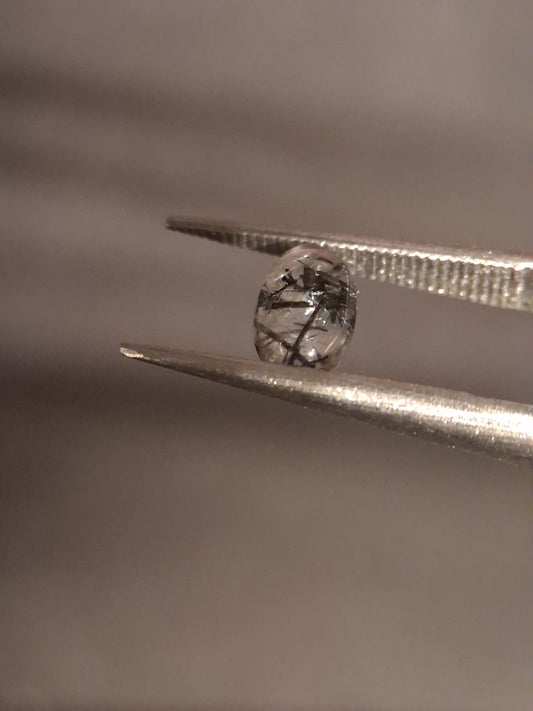 Natural Rutilated Quartz - oval cabochon - black rutile quartz - 0.485 ct