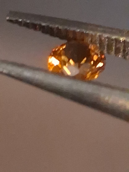 Natural Spessartite Garnet - 0.10 ct - for high end jewelry setting - deep orange color - nice fire