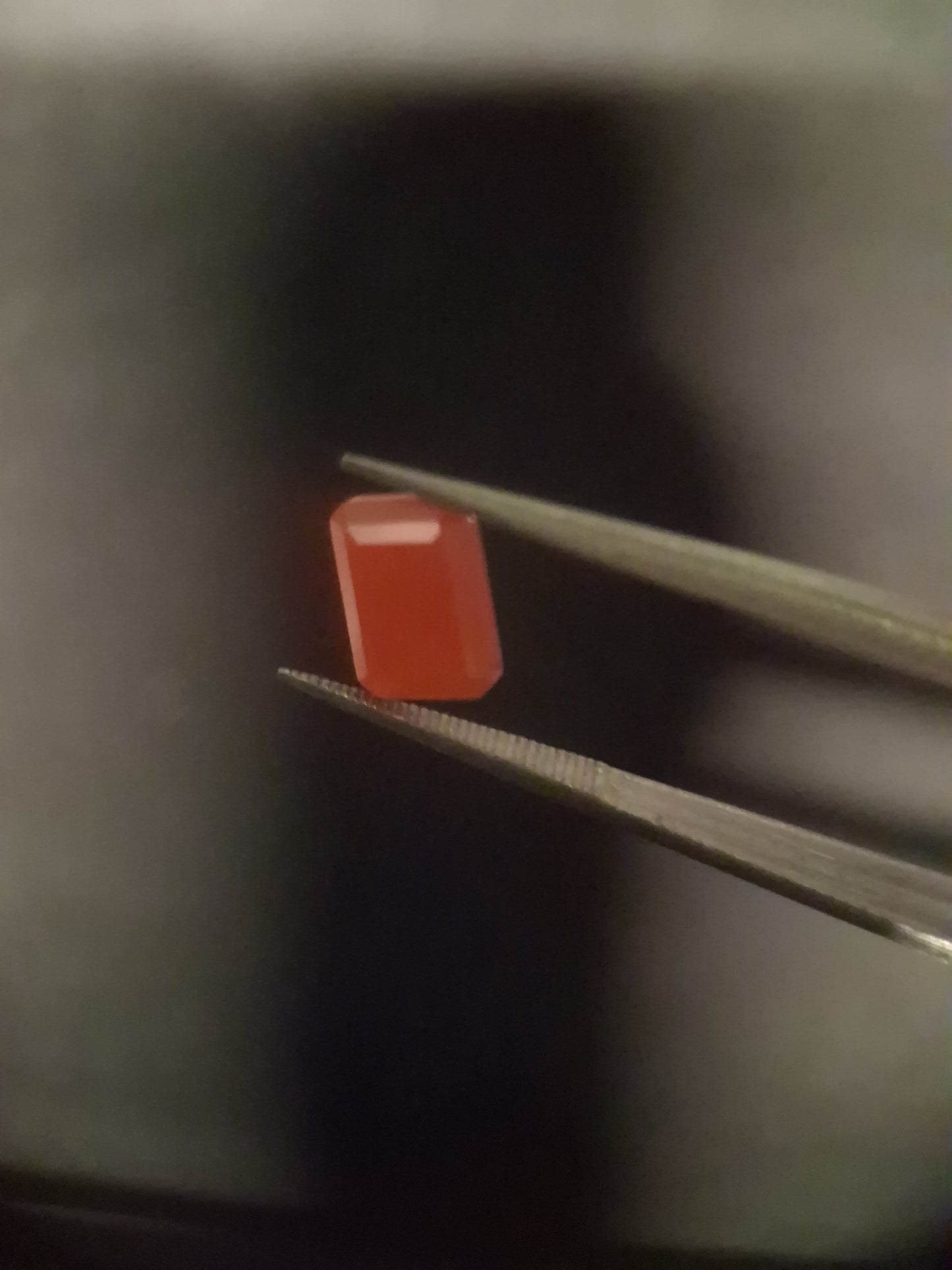 Natural Faceted Agate - Red Agate - 1.421 ct - octagon - Natural Gems Belgium