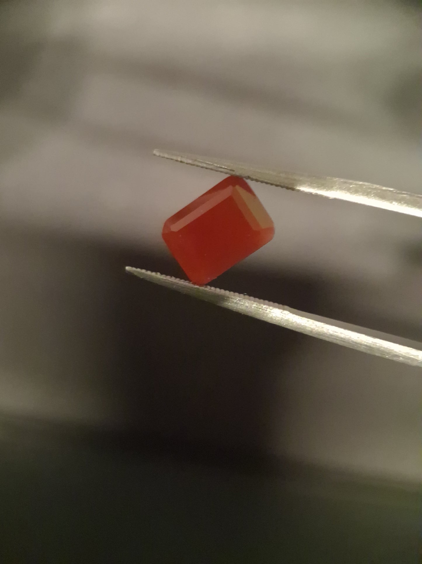 Natural Faceted Agate - Red Agate - 1.408 ct - octagon