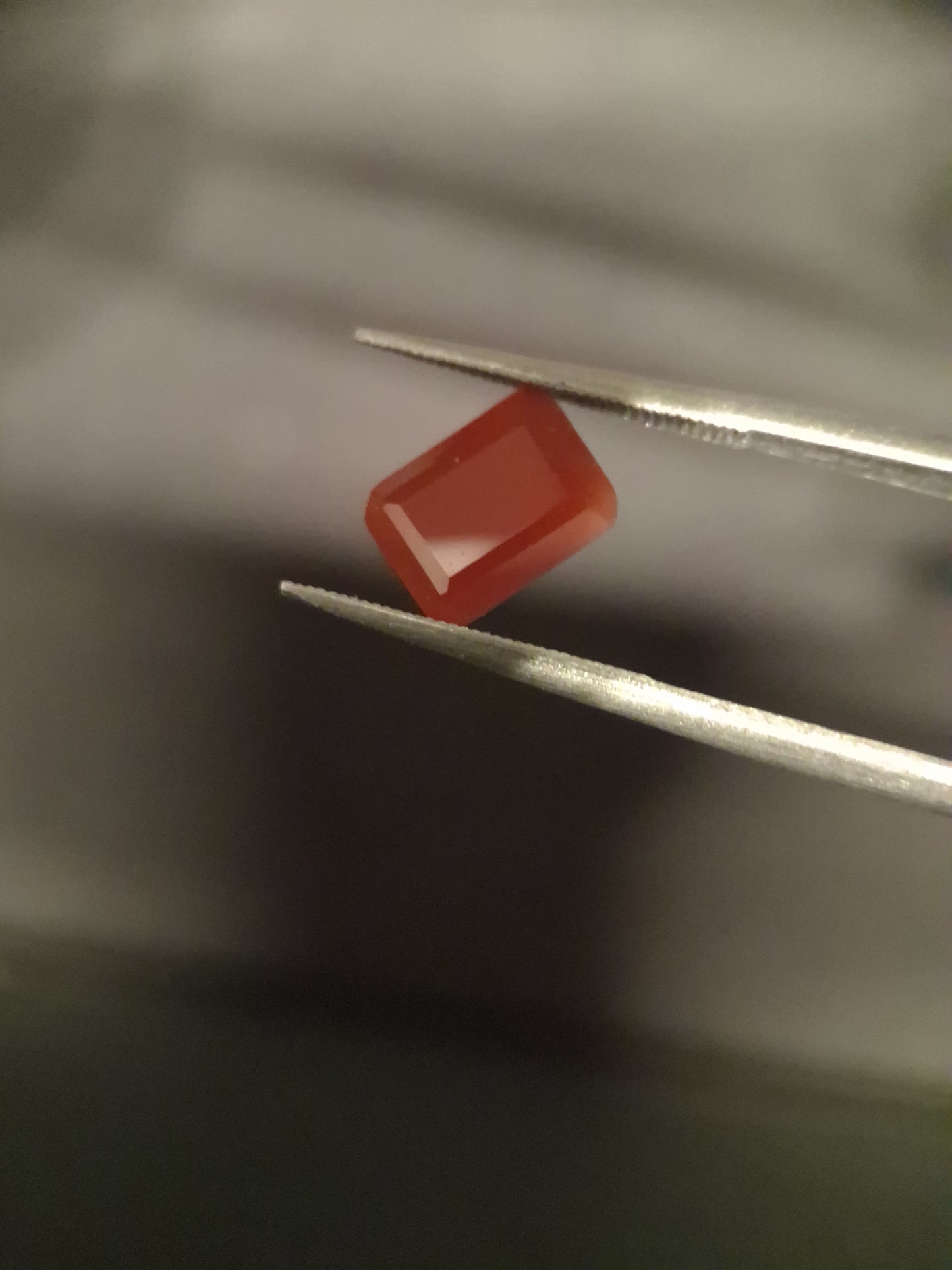 Natural Faceted Agate - Red Agate - 1.408 ct - octagon