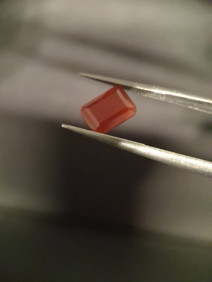 Natural Faceted Agate - Red Agate - 1.408 ct - octagon