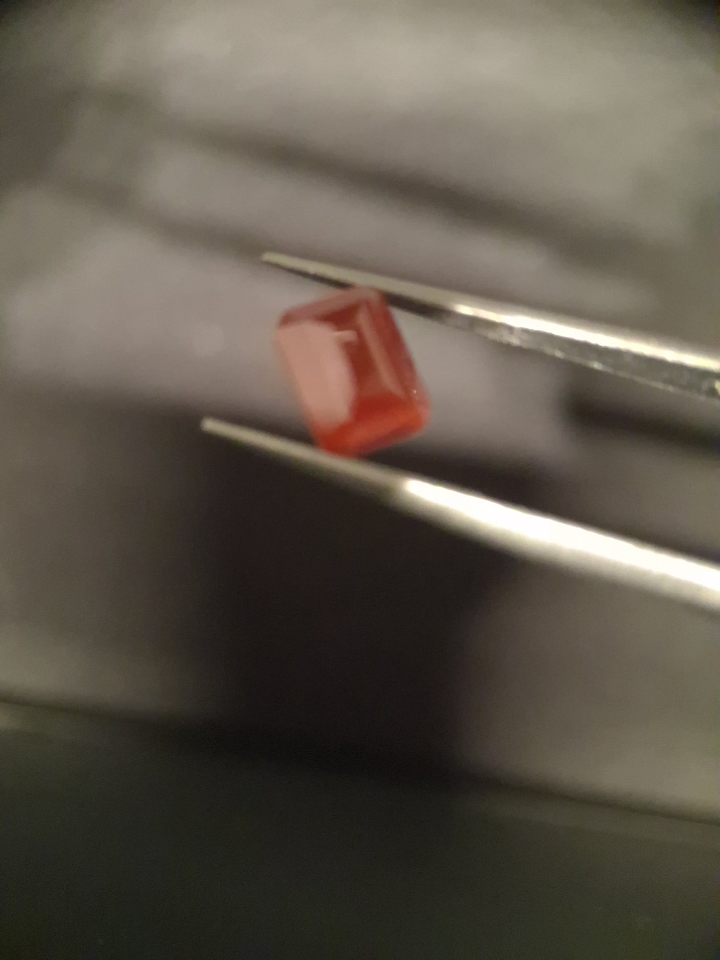 Natural Faceted Agate - Red Agate - 1.408 ct - octagon