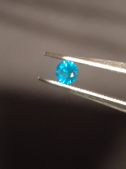 Natural Apatite - 0.109 ct - round - blue - brazil -magnificent