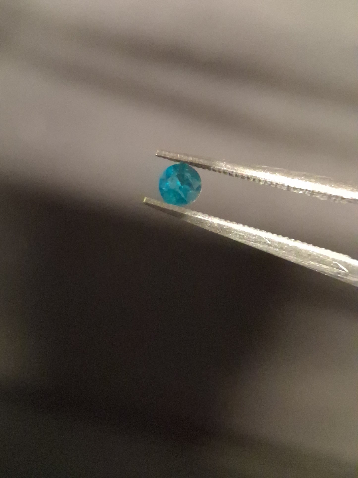 Natural Apatite - 0.100 ct - round - blue - brazil - Natural Gems Belgium