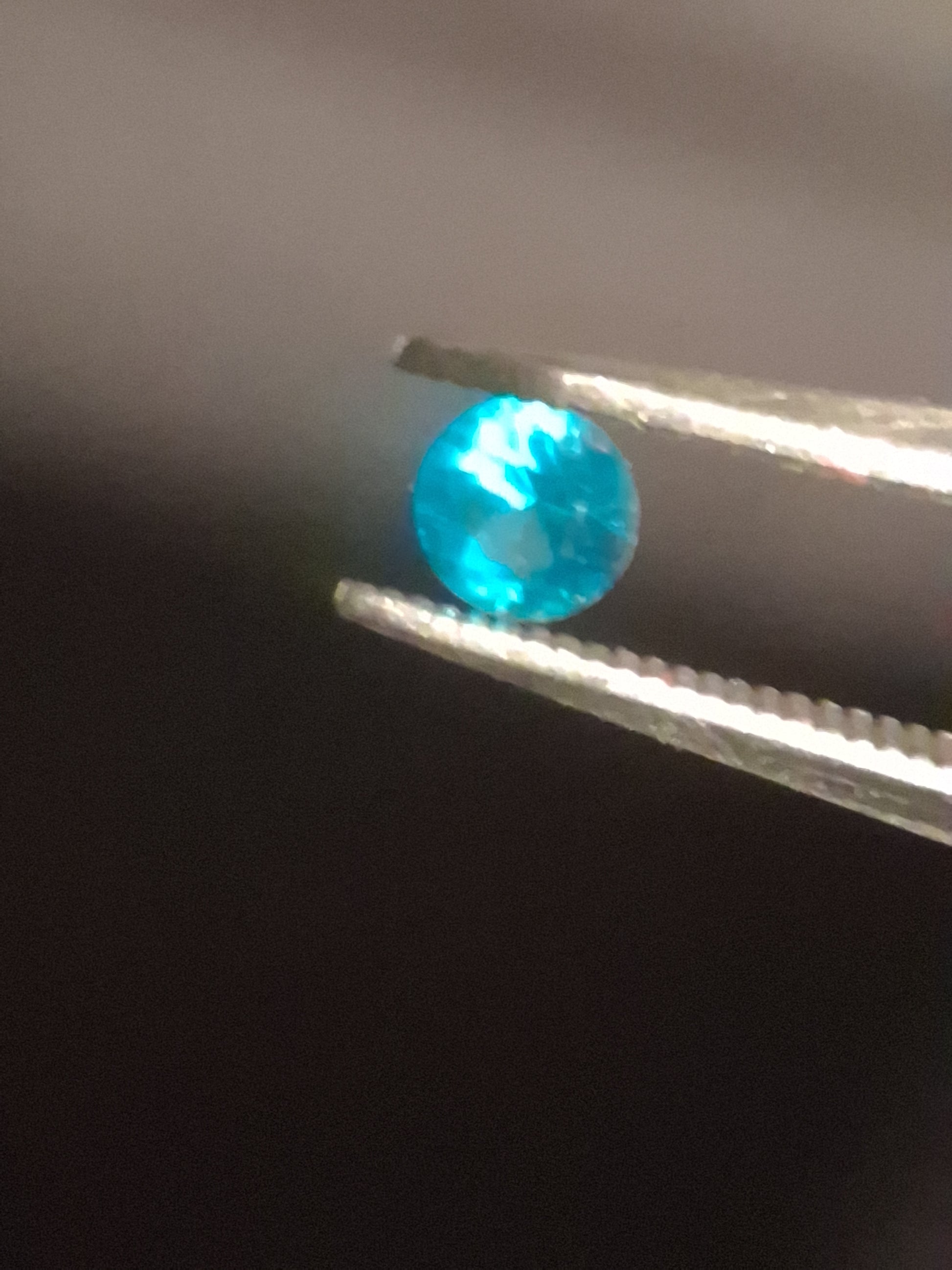 Natural Apatite - 0.100 ct - round - blue - brazil - Natural Gems Belgium