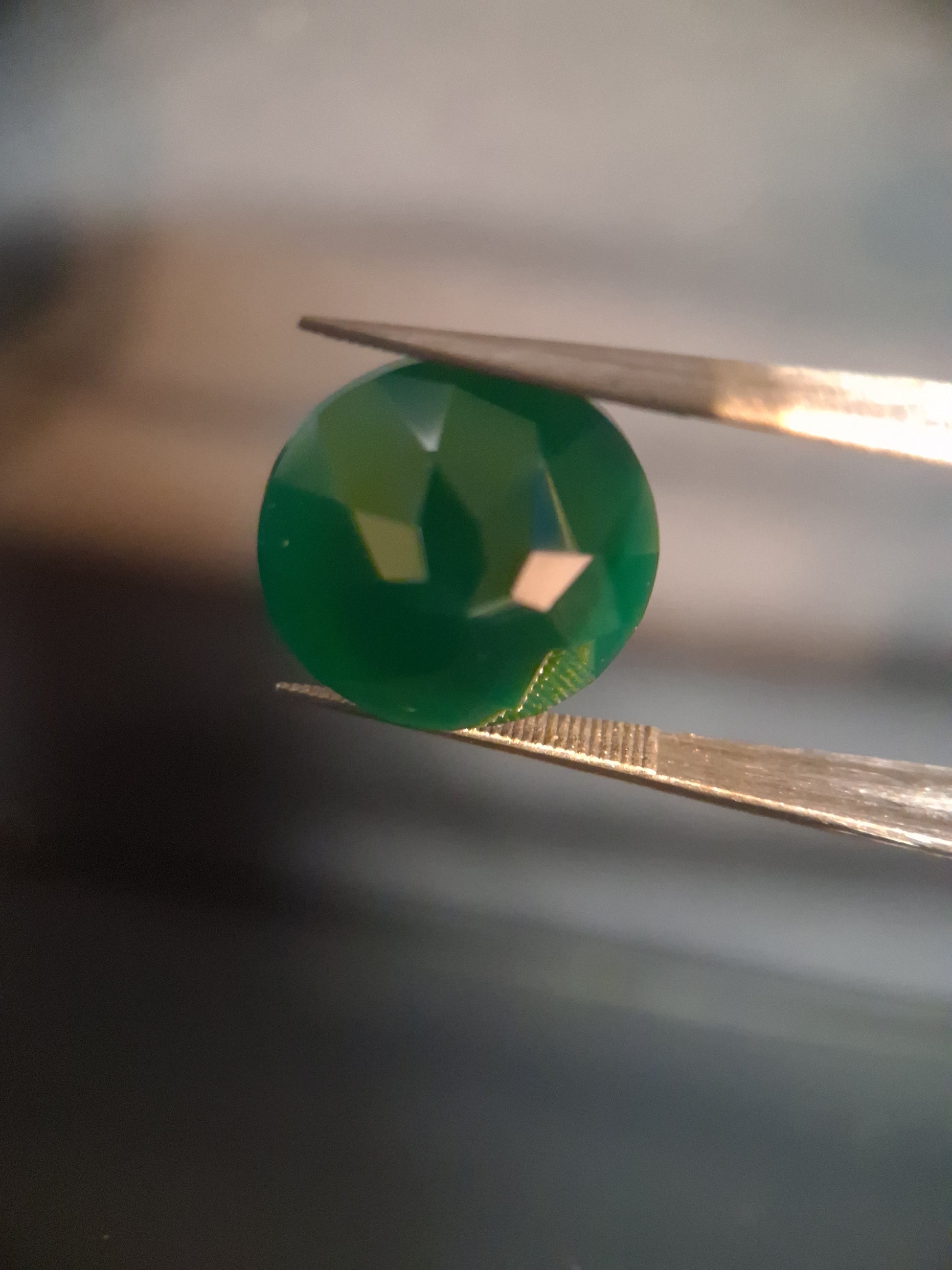 Natural Faceted Agate - Green Agate - 8.589 ct - round - Natural Gems Belgium