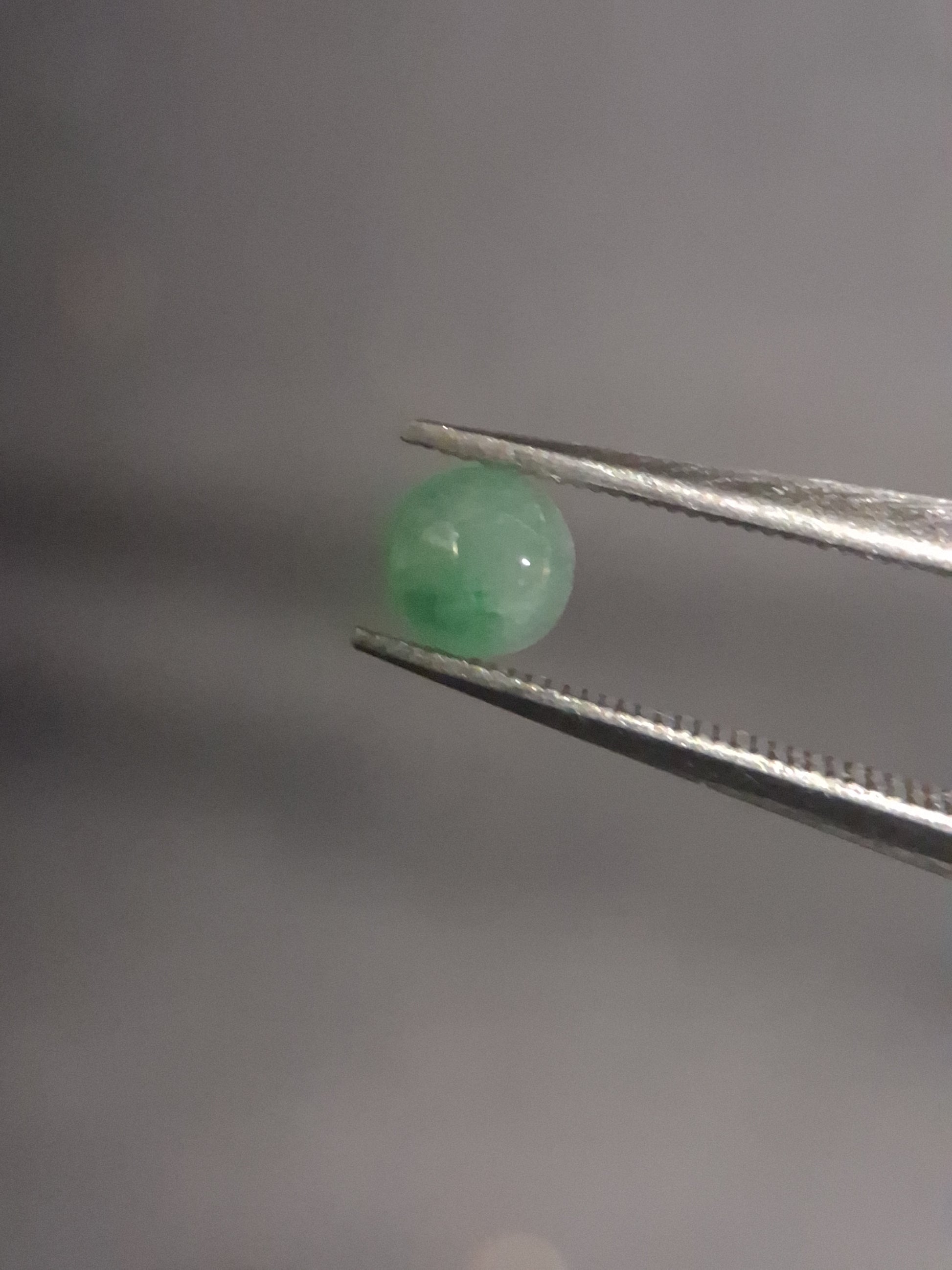 Natural Aventurine - cabochon - round - 4mm - 0.299 ct - green aventurine - Natural Gems Belgium