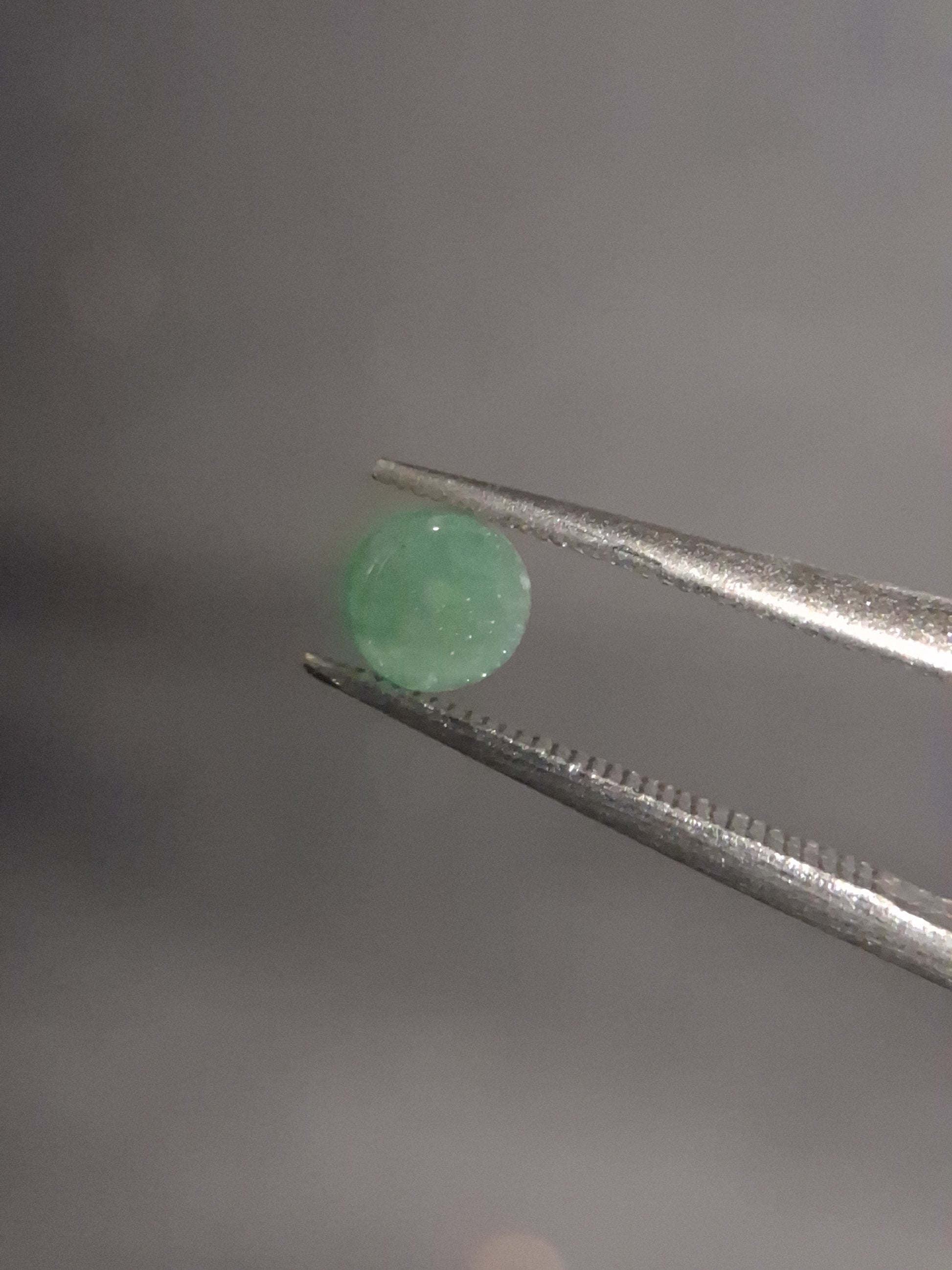 Natural Aventurine - cabochon - round - 4mm - 0.299 ct - green aventurine - Natural Gems Belgium