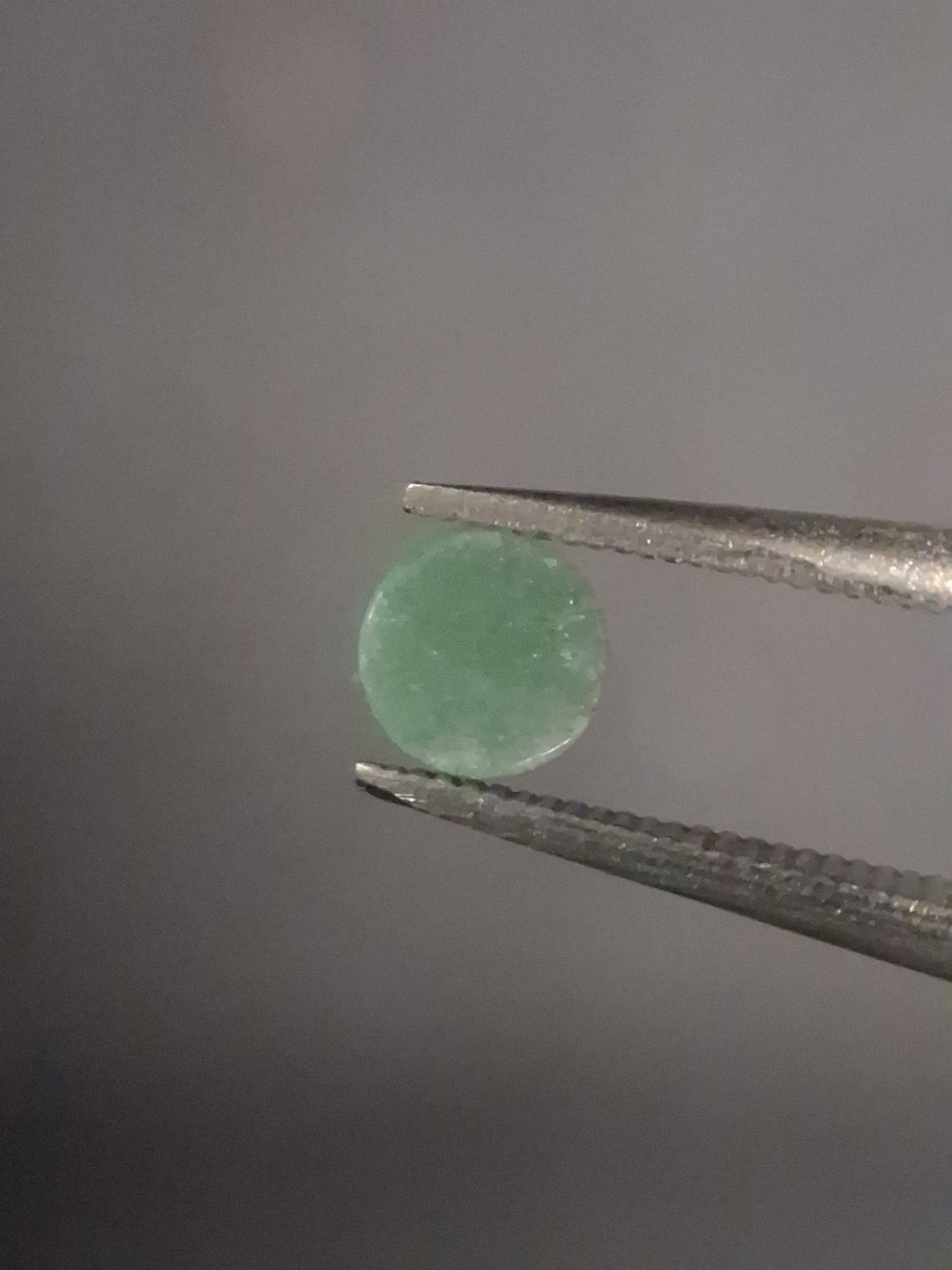 Natural Aventurine - cabochon - round - 4mm - 0.295 ct - green aventurine