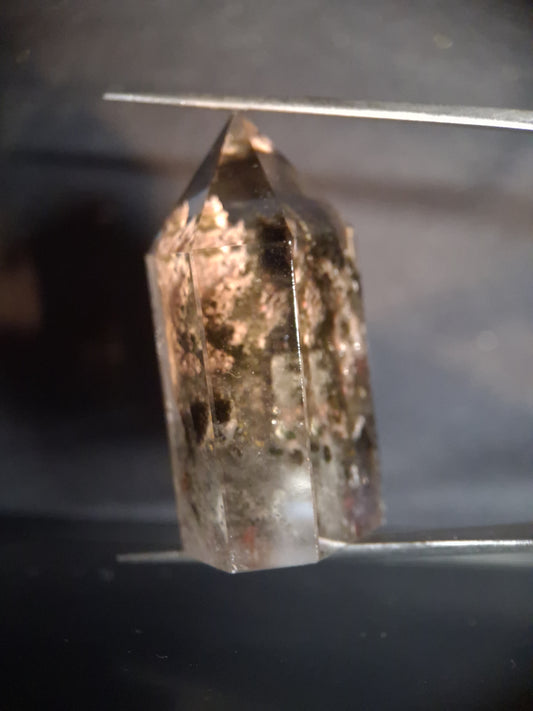 Crystal point of Phantom Quartz - multicolored scenic - hexagon - 3.8 cm - Natural Gems Belgium