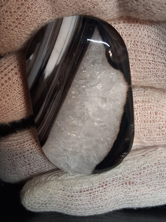 Natural Agate Palmstone - oval - 5x3 cm - Black Agate - Natural Gems Belgium