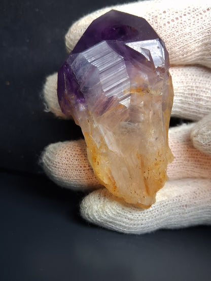 Rough amethyst - Amethyst Crystal Point - Raw Point with Root - 6.8  x 4.0 cm - Natural Gems Belgium