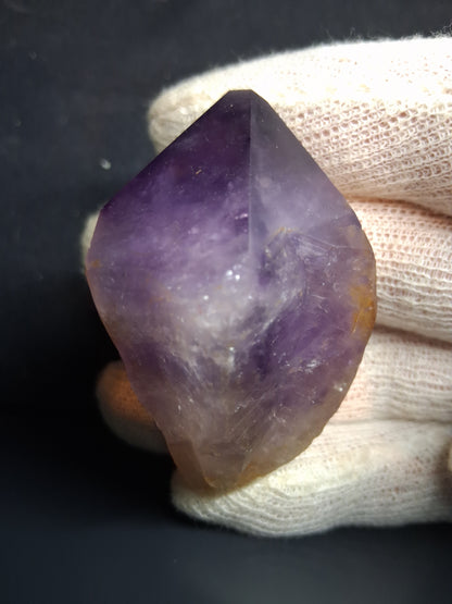Rough amethyst - Amethyst Crystal Point - Raw Point with Root - 6.2  x 4.4 cm - Natural Gems Belgium