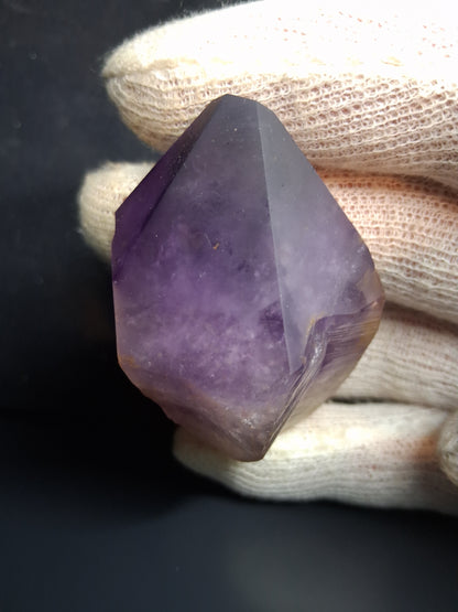 Rough amethyst - Amethyst Crystal Point - Raw Point with Root - 6.2  x 4.4 cm - Natural Gems Belgium