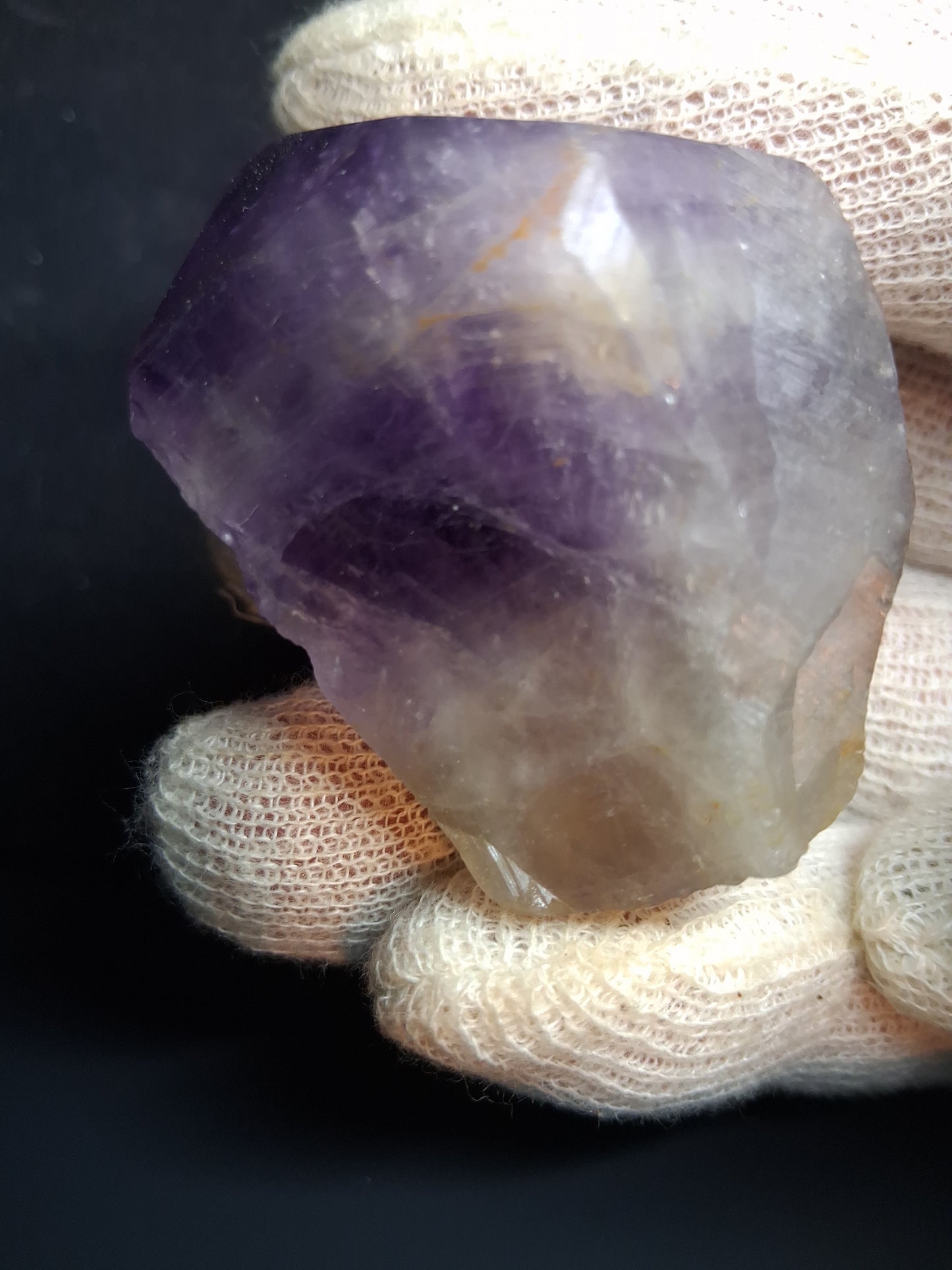 Rough amethyst - Amethyst Crystal Point - Raw Point with Root - 6.2  x 4.4 cm - Natural Gems Belgium