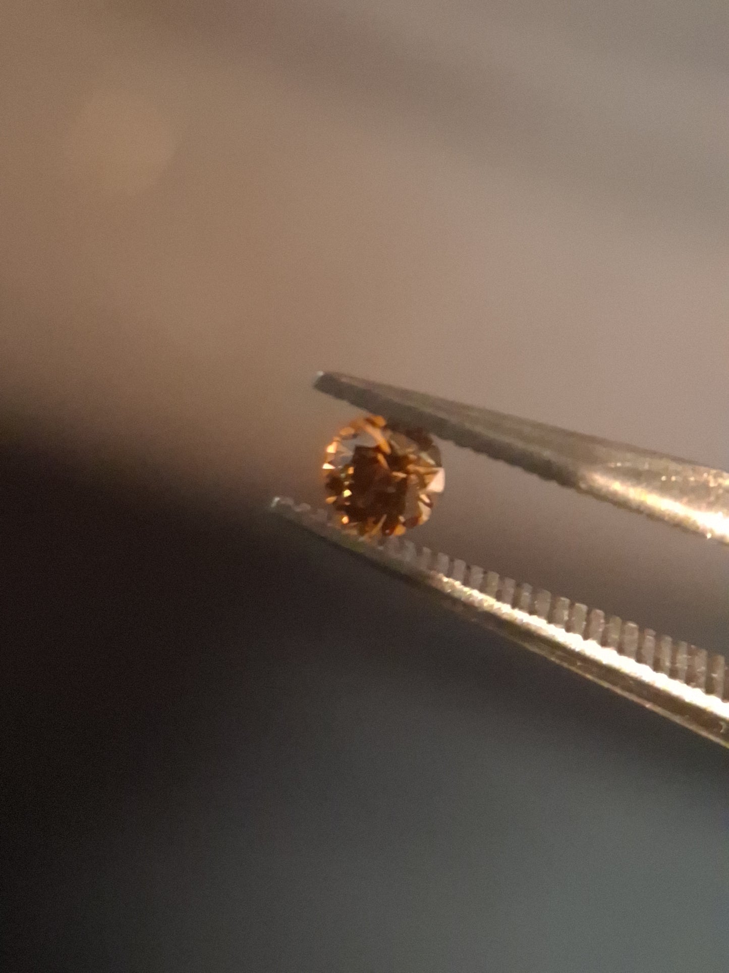 Natural Spessartite Garnet - 0.10 ct - for high end jewelry setting - deep orange color high luster - Natural Gems Belgium