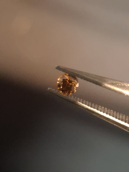 Natural Spessartite Garnet - 0.10 ct - for high end jewelry setting - deep orange color high luster - Natural Gems Belgium