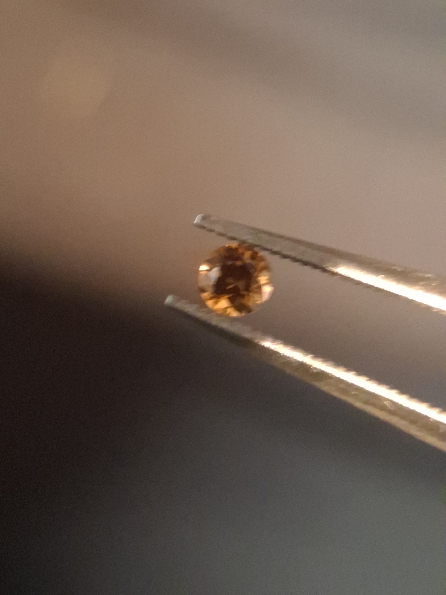 Natural Spessartite Garnet - 0.10 ct - for high end jewelry setting - deep orange color high luster - Natural Gems Belgium