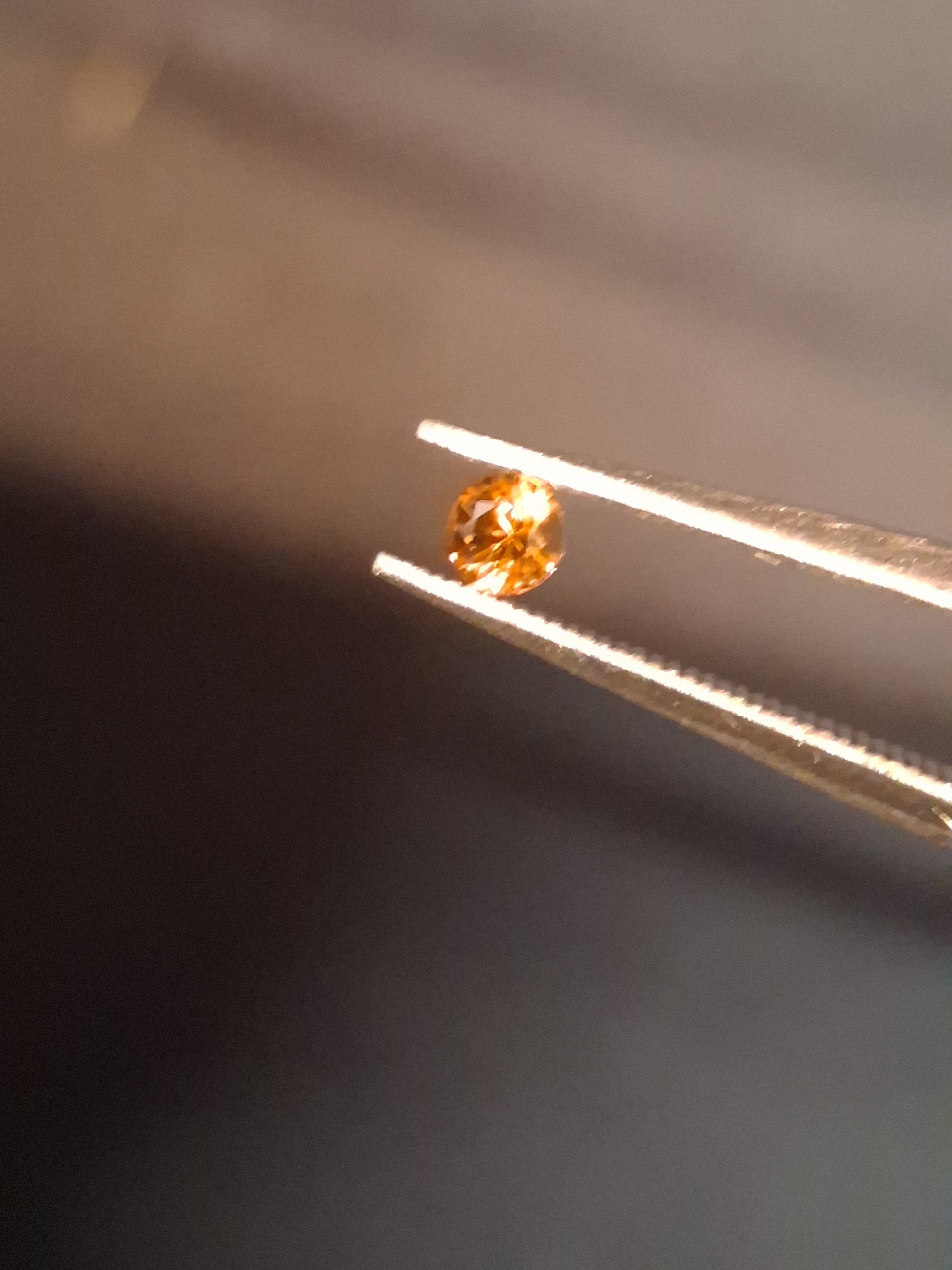 Natural Garnet - 0.10 ct - spessartine  - for high end jewelry setting - deep orange color - Natural Gems Belgium