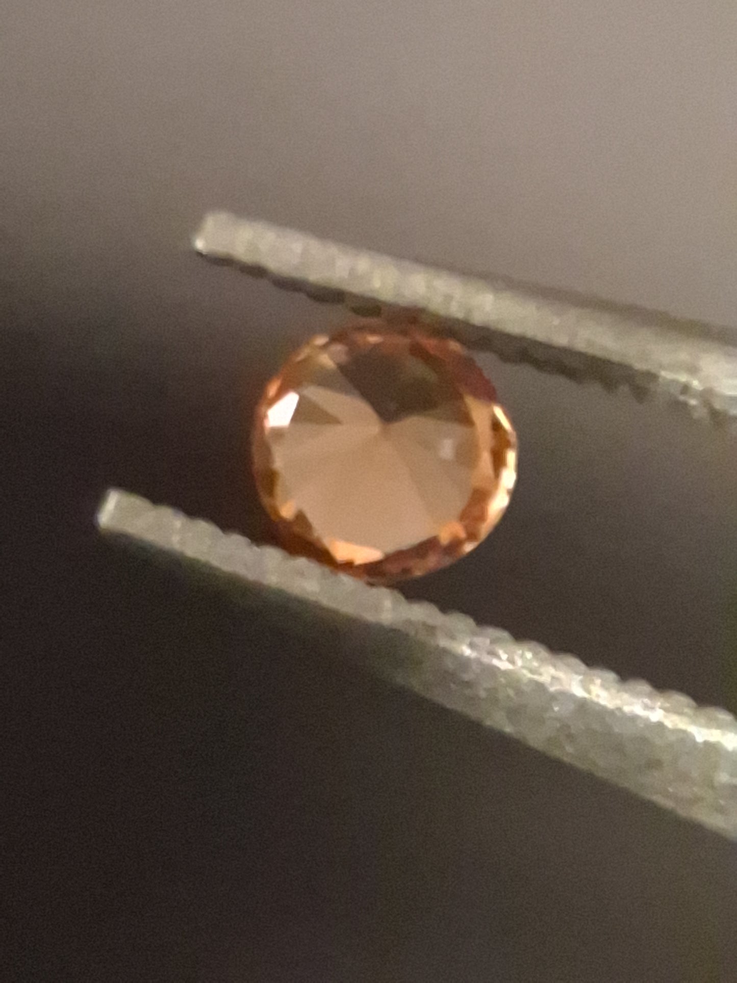 Natural Garnet - 0.10 ct - spessartine - round - for high end jewelry setting - orange - Natural Gems Belgium
