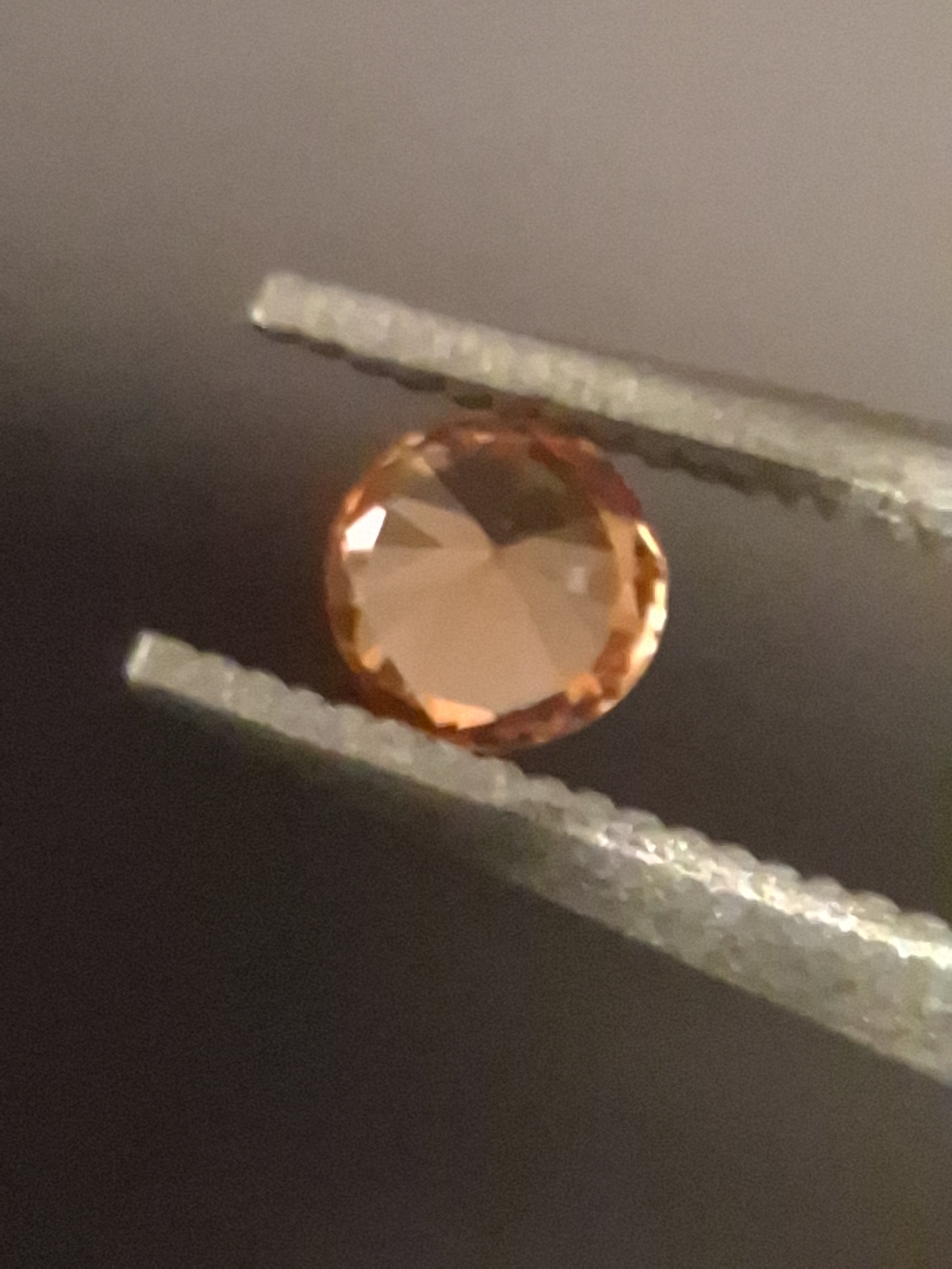 Natural Garnet - 0.10 ct - spessartine - round - for high end jewelry setting - orange - Natural Gems Belgium