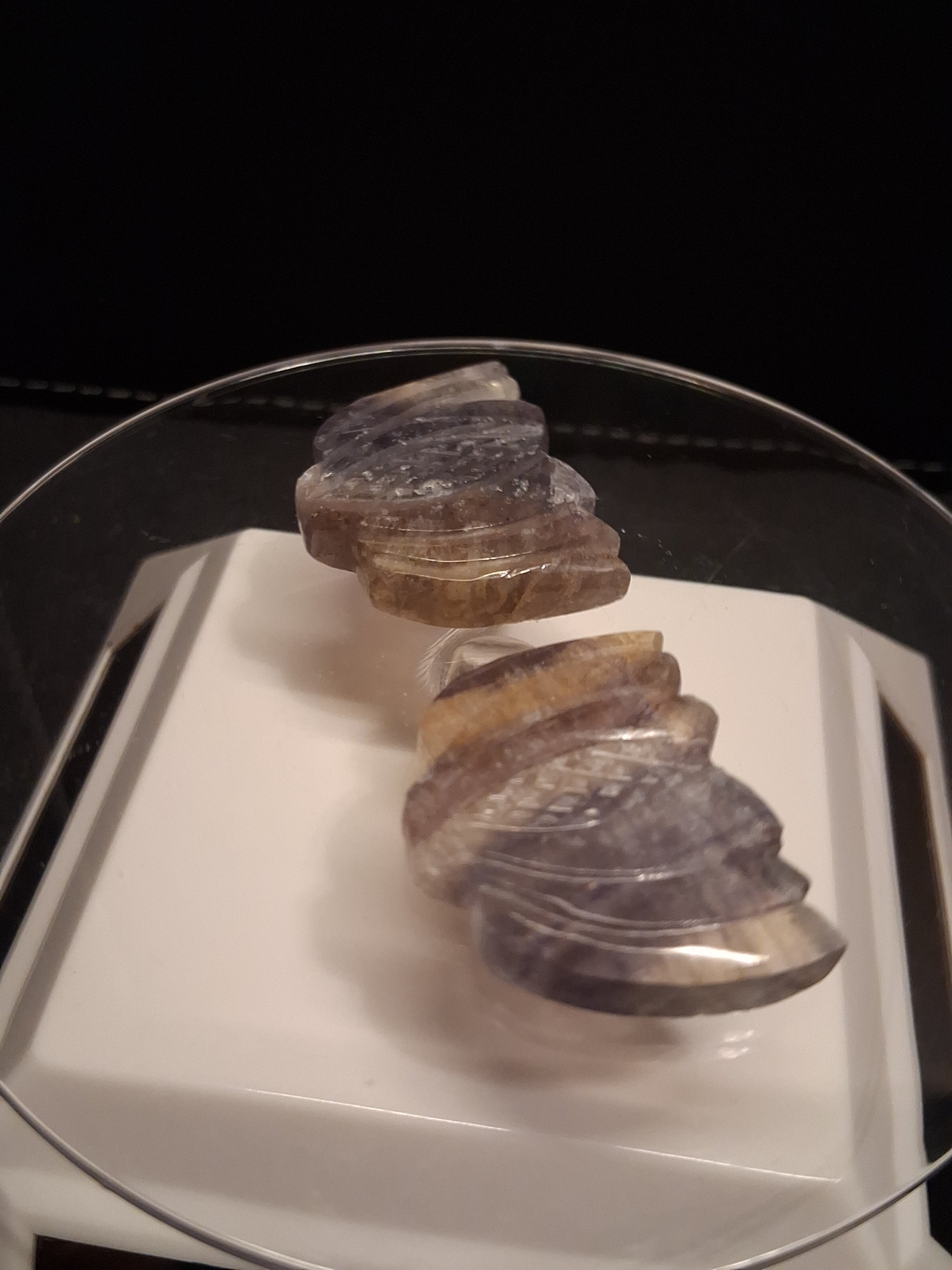 Natural Fluorite - rainbow - flower - 88 ct - handcarved - Natural Gems Belgium