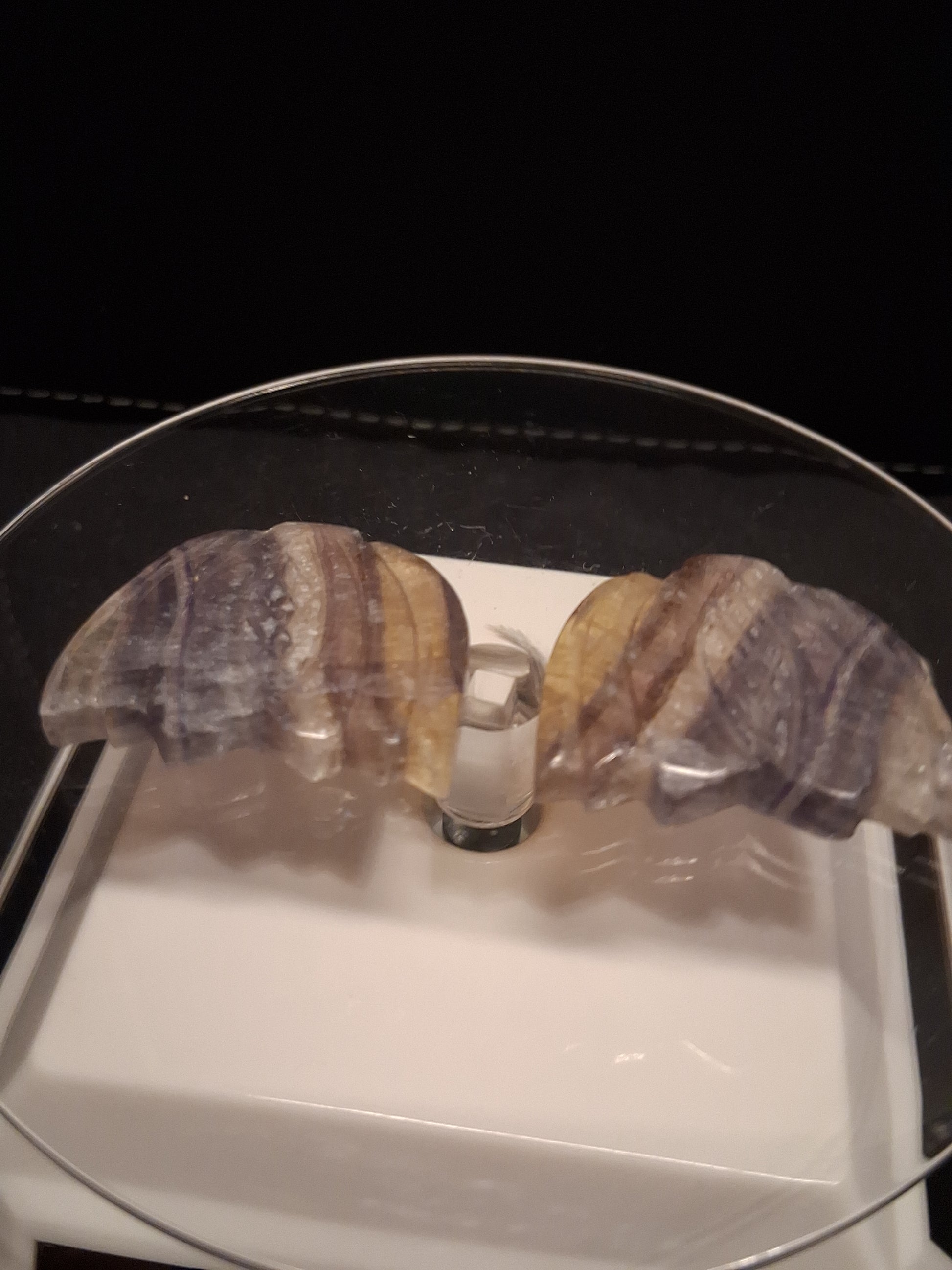 Natural Fluorite - rainbow - flower - 88 ct - handcarved - Natural Gems Belgium