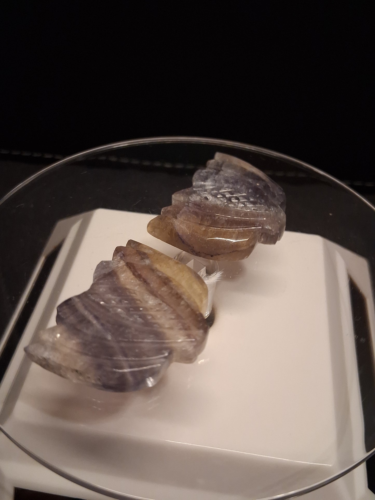 Natural Fluorite - rainbow - flower - 88 ct - handcarved - Natural Gems Belgium